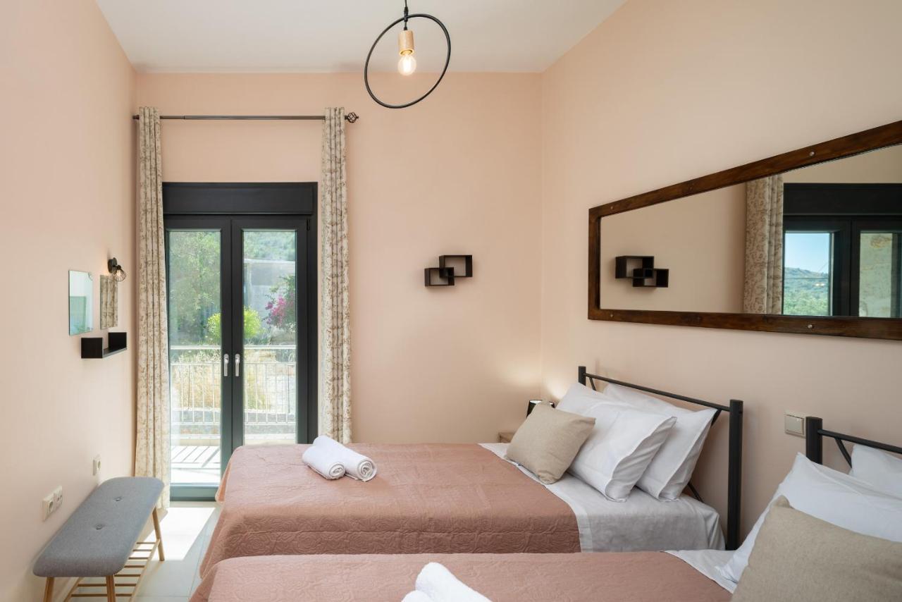 Capostango Apartments - Stunning Views Of Libyan Sea Ano Rodhakinon Екстер'єр фото
