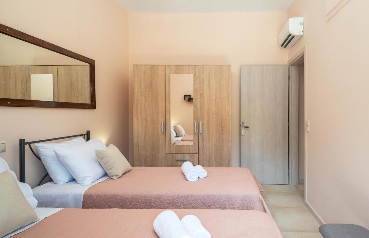 Capostango Apartments - Stunning Views Of Libyan Sea Ano Rodhakinon Екстер'єр фото