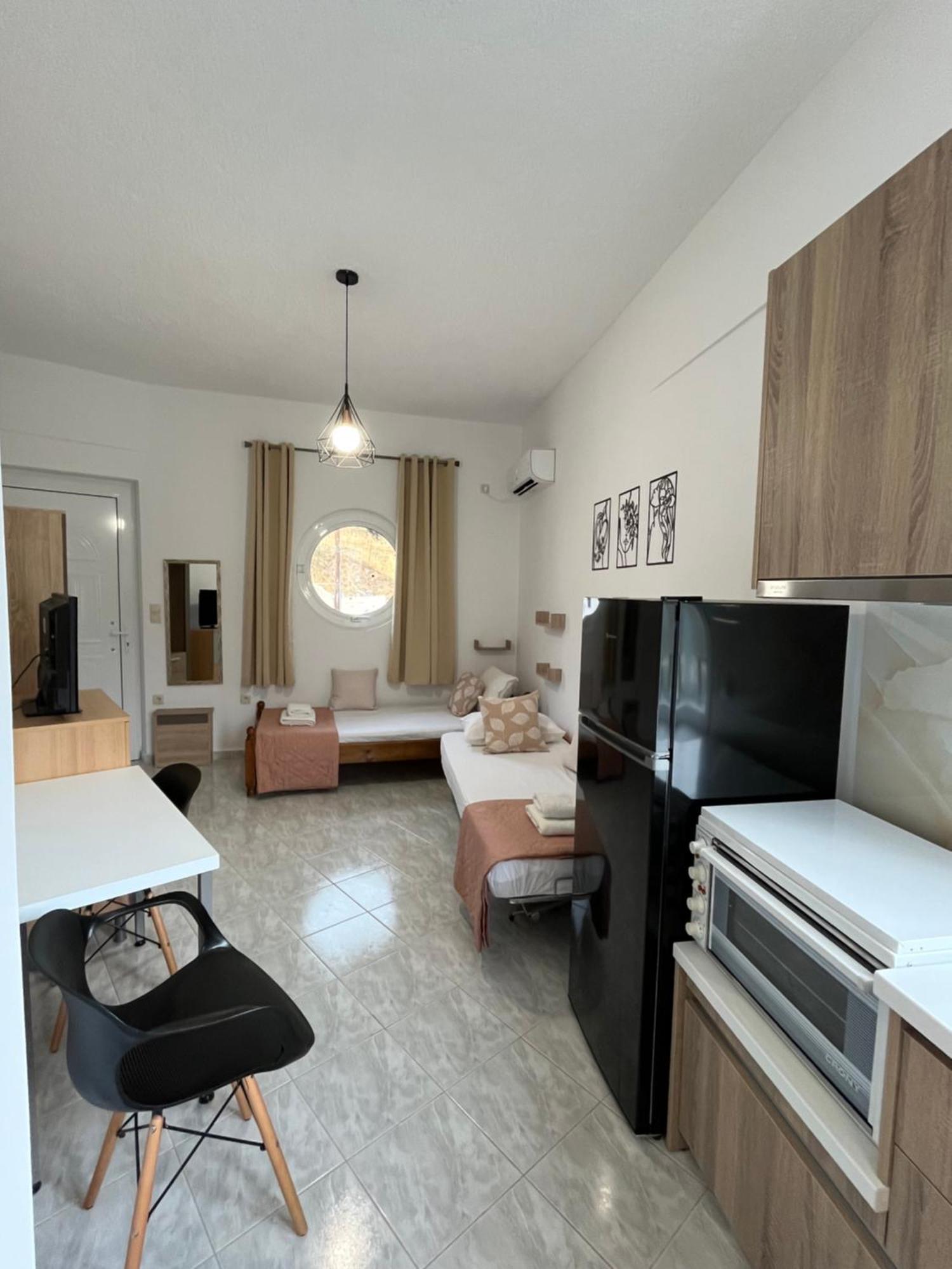 Capostango Apartments - Stunning Views Of Libyan Sea Ano Rodhakinon Екстер'єр фото